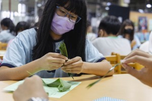 ▲手作可以培養耐心、專注及思考。