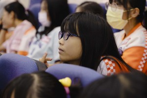 ▲大家仔細聆聽詢問AI的技巧。