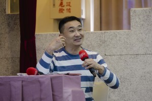 ▲數據決策公司（DataDecison.ai）技術長尹相志，為大家帶來新學習體驗的生成式AI。