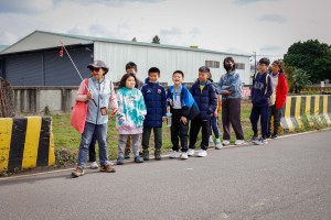 由陳錦雪老師率領，冒險旅程開始囉。