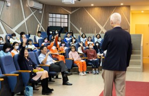 現場互動熱絡，大家投入其中