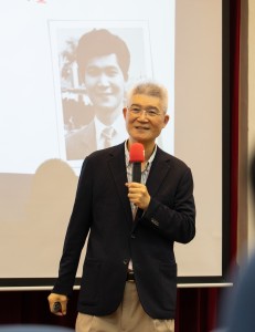 傳播工作是一份很有價值的工作，胡董事長近30年奉獻樂此不疲