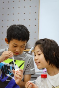 小組互相合作學習