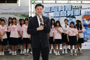 教育局林光偉專委勉勵大家科學要從小紮根也謝謝所有工作人員的辛勞